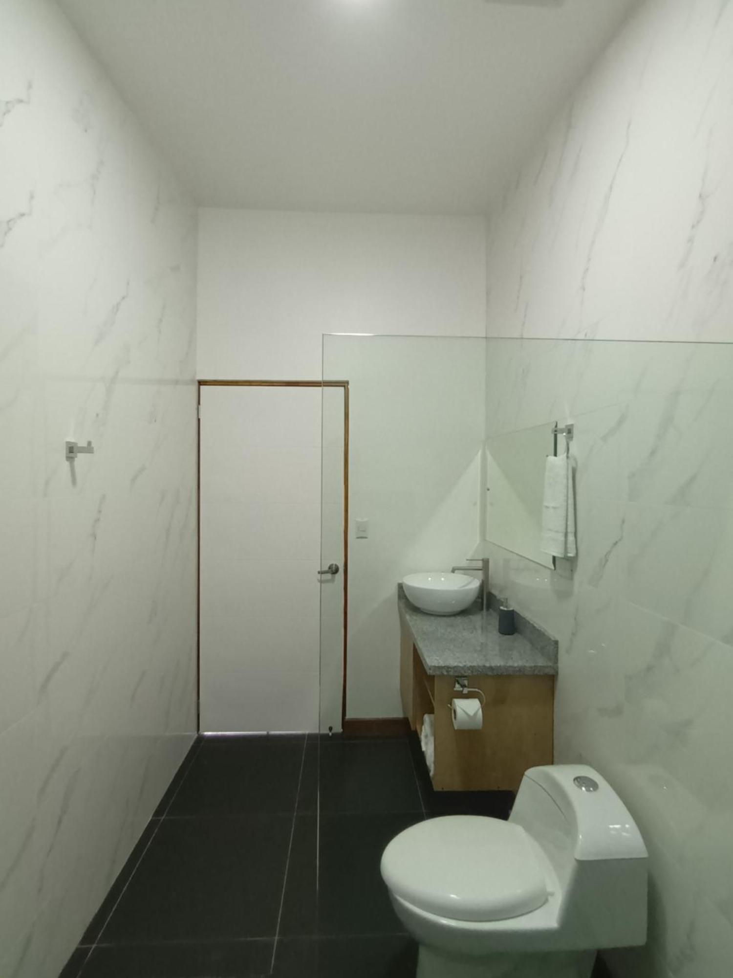 Toucan Home La Fortuna Екстер'єр фото